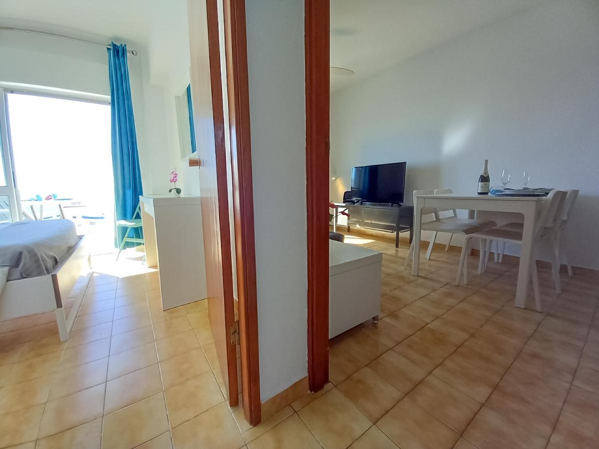 Mira Atlantico 13- Terraco Com Vista Mar E Cidade, Wifi, 80Mt Praia Quarteira Exteriér fotografie